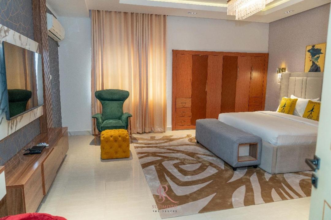 Sujimoto Residences Macdonald Lagos Exterior foto
